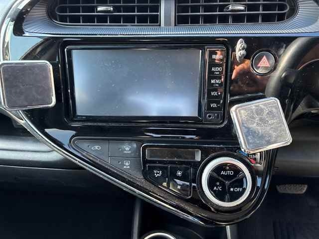 Toyota AQUA 2018 7770816-6