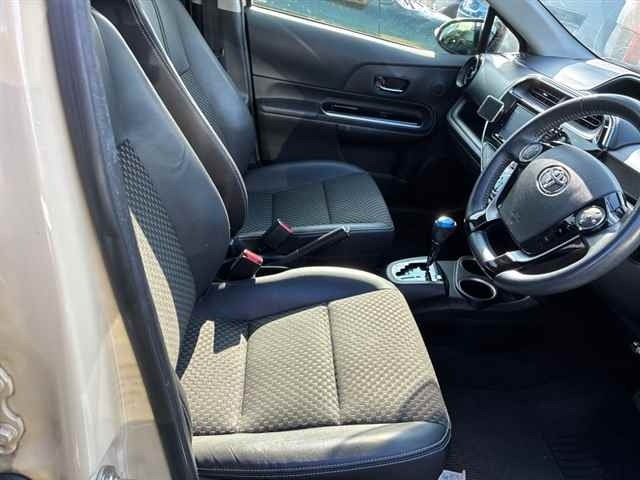Toyota AQUA 2018 7770816-7