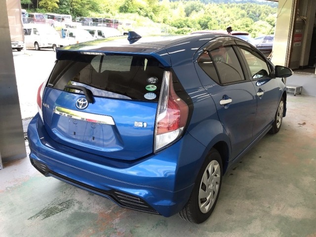 Toyota AQUA 2014 7770848-4