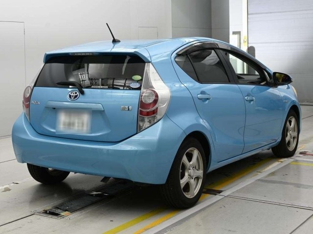 Toyota AQUA 2012 7770974-1