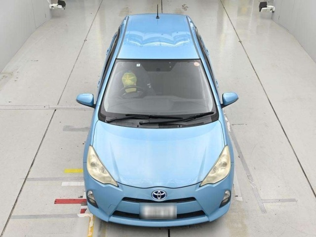 Toyota AQUA 2012 7770974-7