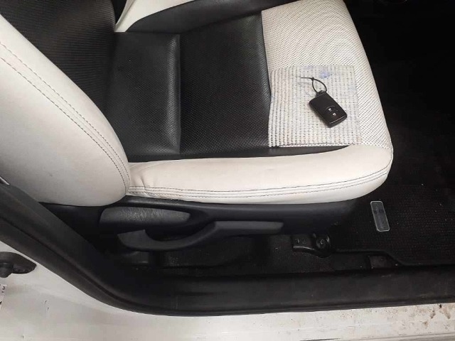 Toyota AQUA 2019 7770996-10