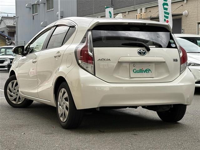 Toyota AQUA 2015 7771723-13