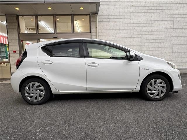 Toyota AQUA 2015 7771723-18