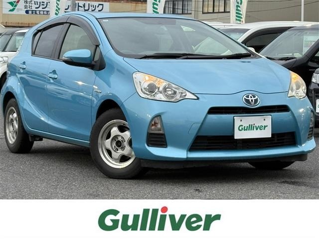 Toyota AQUA 2014 7771858-0