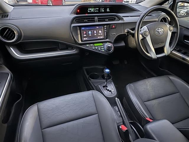 Toyota AQUA 2014 7771858-18