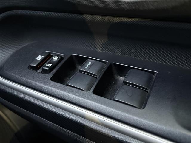 Toyota AQUA 2014 7771858-2