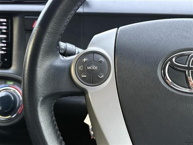 Toyota AQUA 2014 7771858-3