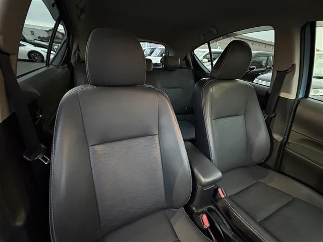 Toyota AQUA 2014 7771858-4