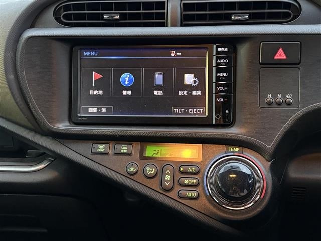 Toyota AQUA 2014 7771858-9