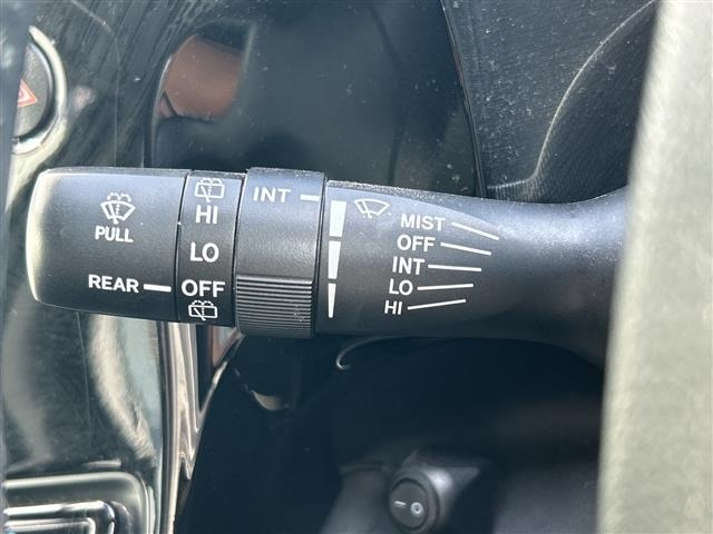 Toyota AQUA 2017 7771867-11