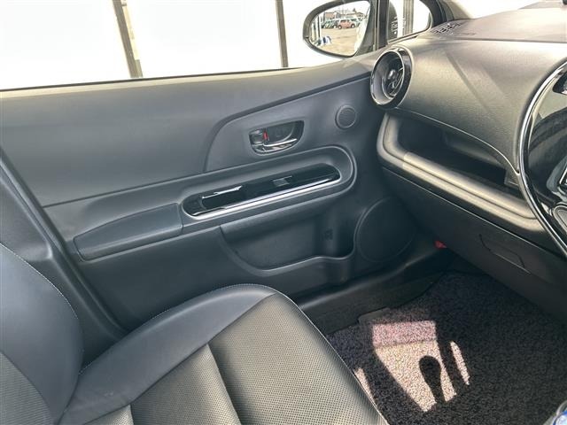 Toyota AQUA 2017 7771867-4