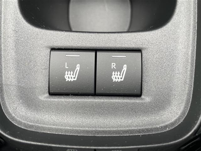 Toyota AQUA 2022 7771885-9