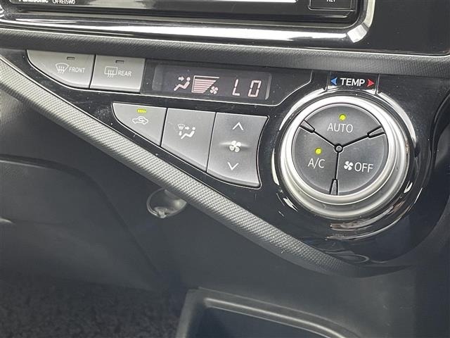 Toyota AQUA 2016 7771892-1