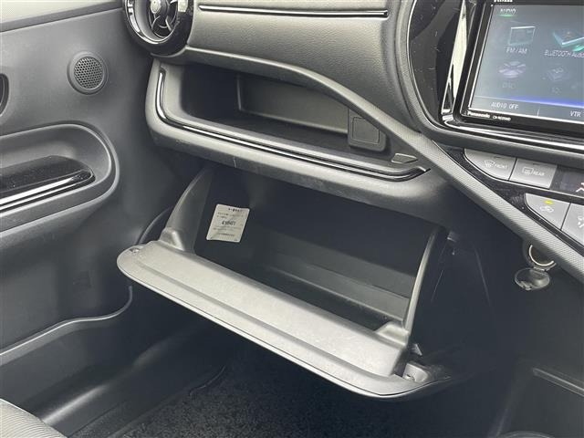 Toyota AQUA 2016 7771892-9