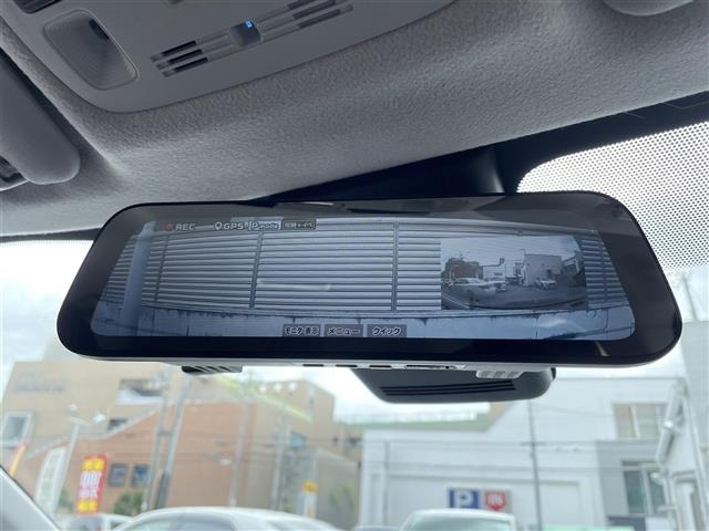 Toyota AQUA 2021 7771911-7