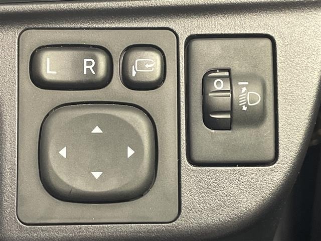 Toyota AQUA 2019 7771919-10