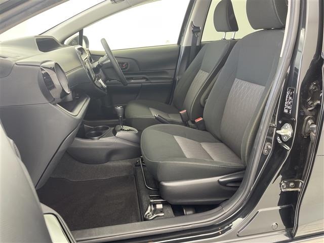Toyota AQUA 2019 7771919-9
