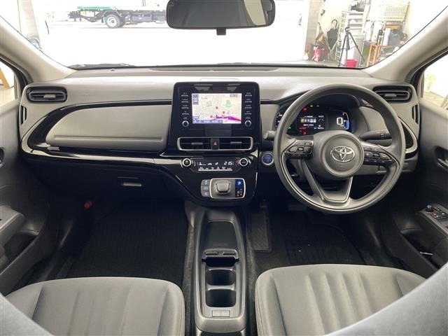 Toyota AQUA 2022 7771932-14
