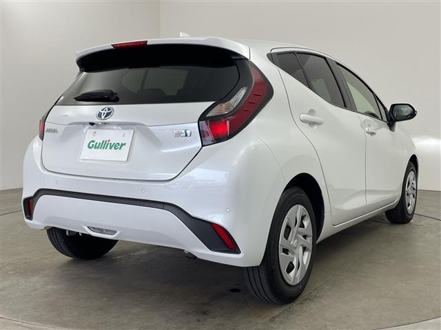 Toyota AQUA 2022 7771932-16