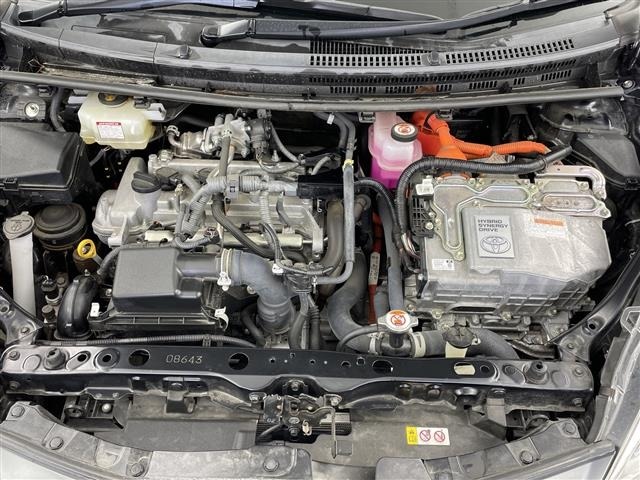 Toyota AQUA 2021 7771933-4