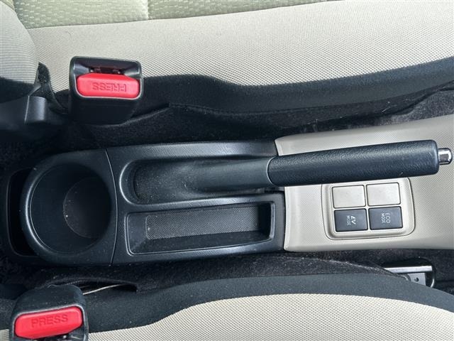 Toyota AQUA 2014 7771934-12