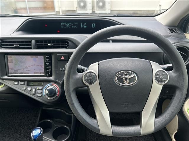 Toyota AQUA 2014 7771934-14