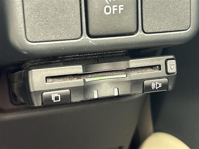 Toyota AQUA 2014 7771934-17