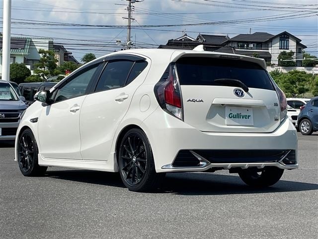 Toyota AQUA 2015 7771948-13