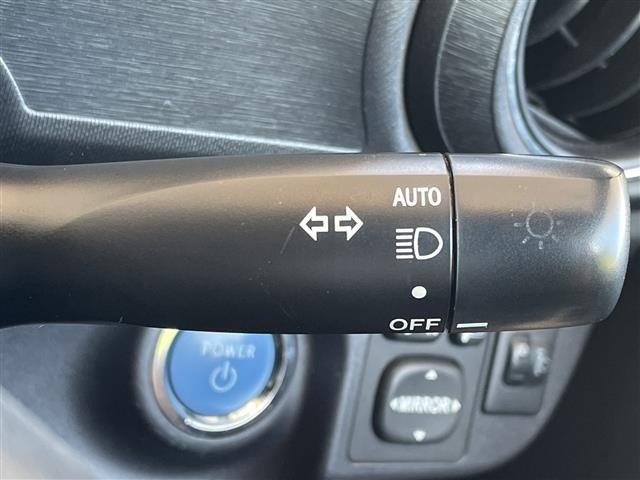Toyota AQUA 2012 7771949-3
