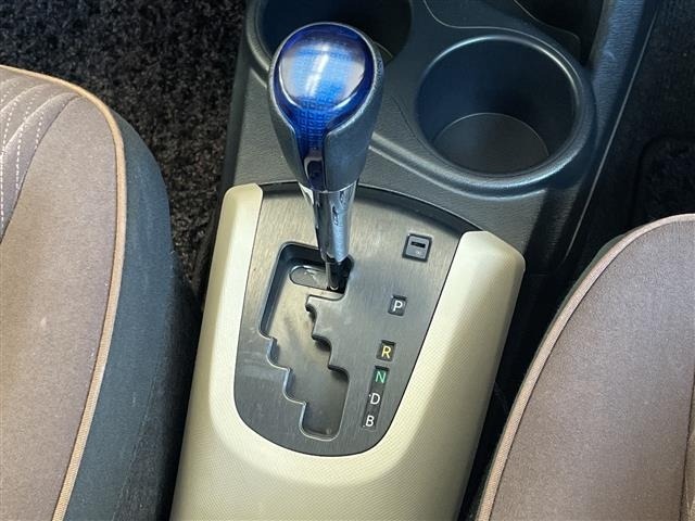 Toyota AQUA 2012 7771949-7