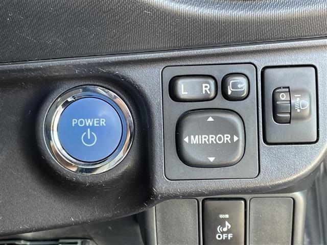 Toyota AQUA 2012 7771949-9