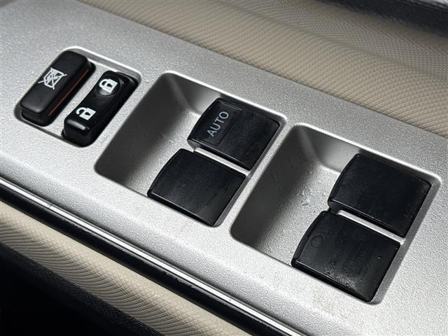Toyota AQUA 2012 7771960-16
