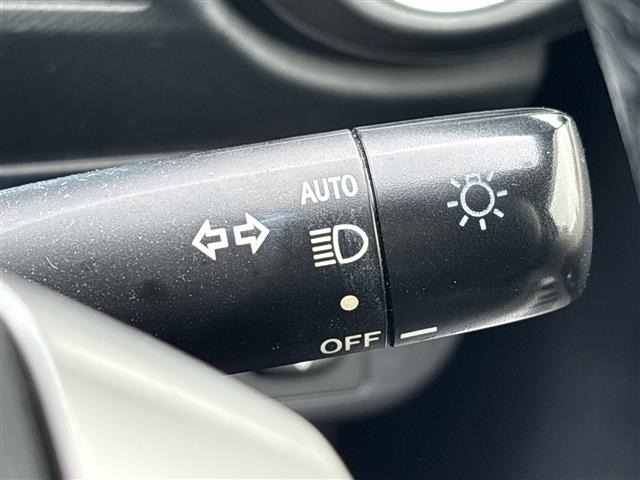 Toyota AQUA 2012 7771960-22
