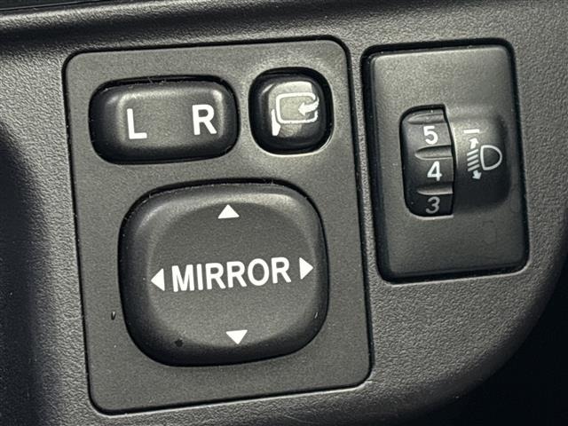 Toyota AQUA 2012 7771960-4