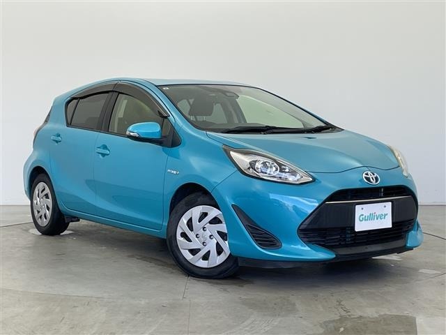 Toyota AQUA 2017 7771961-0