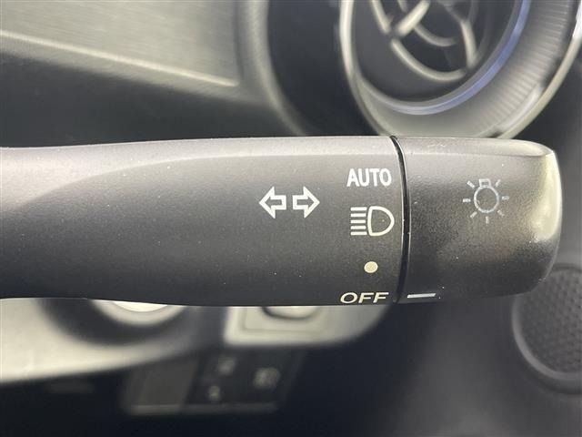 Toyota AQUA 2017 7771961-5