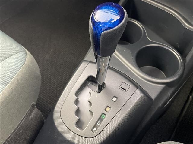 Toyota AQUA 2017 7771961-9