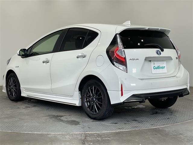 Toyota AQUA 2020 7771968-13