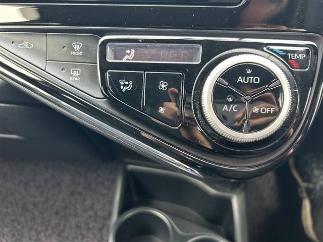 Toyota AQUA 2017 7771984-18