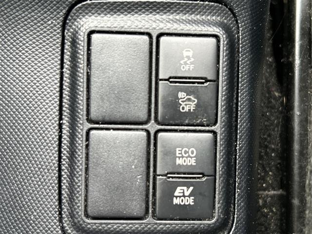 Toyota AQUA 2017 7771984-3