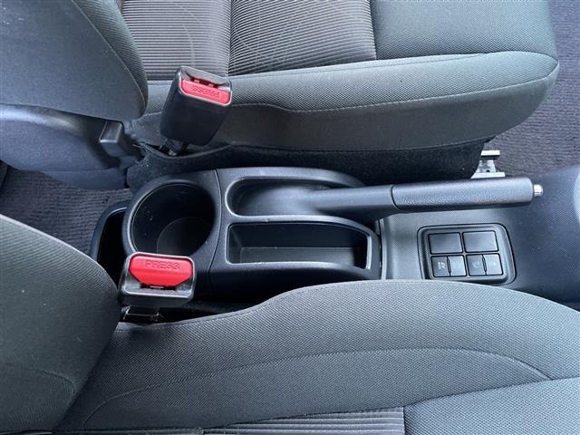 Toyota AQUA 2018 7771992-8