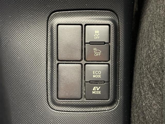Toyota AQUA 2017 7771995-21