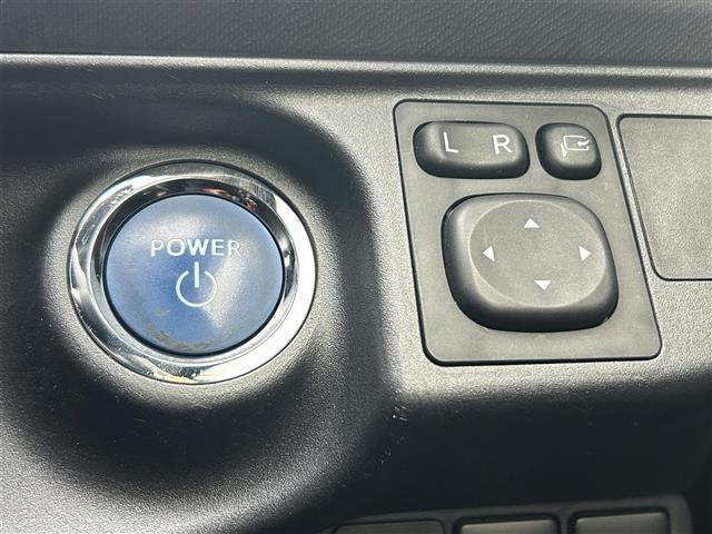 Toyota AQUA 2017 7772005-3