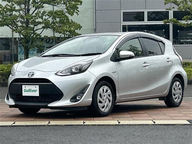 Toyota AQUA 2017 7772005-6