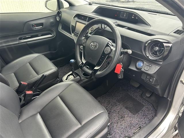 Toyota AQUA 2017 7772005-9