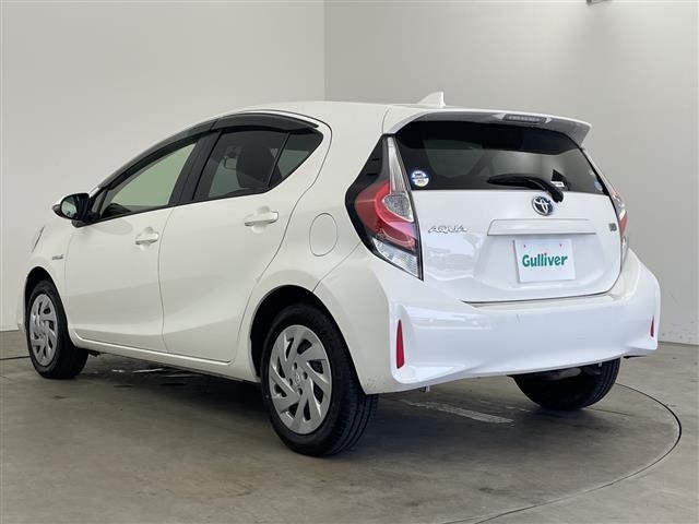 Toyota AQUA 2019 7772006-13