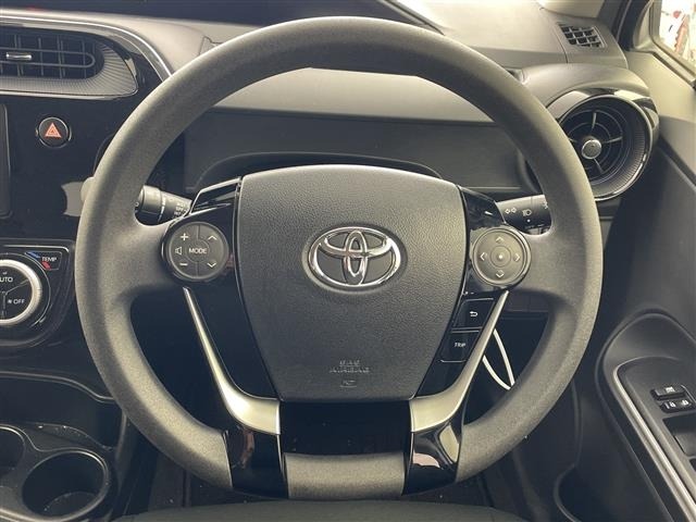Toyota AQUA 2019 7772006-2