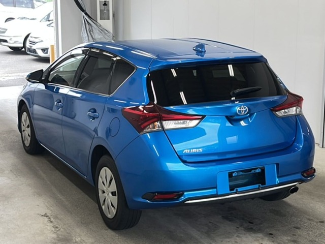 Toyota AURIS 2016 7749712-5