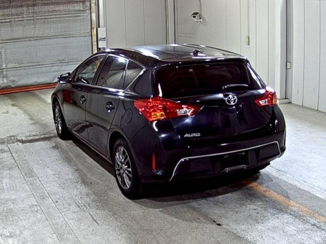 Toyota AURIS 2013 7749726-1
